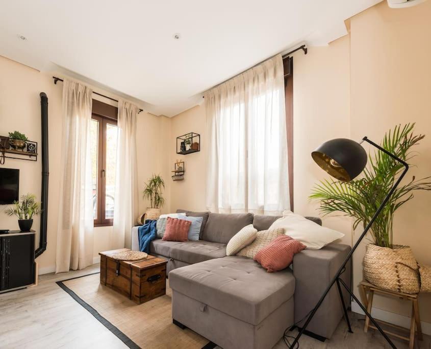 Atico Con Terraza Y Chimenea Junto A Universidad Alcala de Henares Ngoại thất bức ảnh