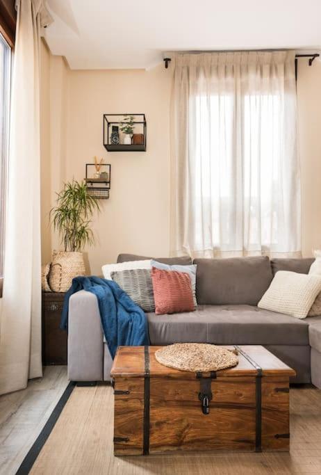 Atico Con Terraza Y Chimenea Junto A Universidad Alcala de Henares Ngoại thất bức ảnh