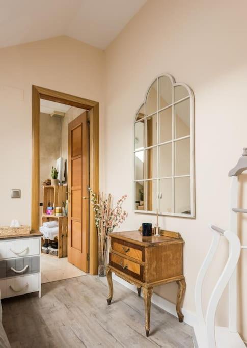 Atico Con Terraza Y Chimenea Junto A Universidad Alcala de Henares Ngoại thất bức ảnh